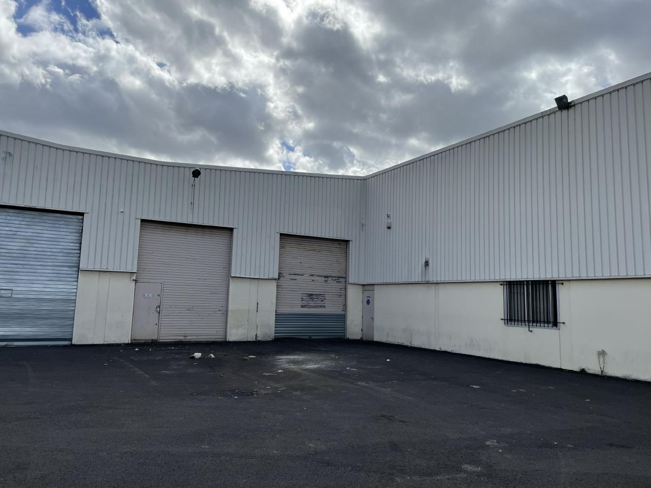 Local d'activité Sotteville-lès-Rouen 865m² Location local d'activité Sotteville-lès-Rouen Seine-Maritime OLACT2421352 0